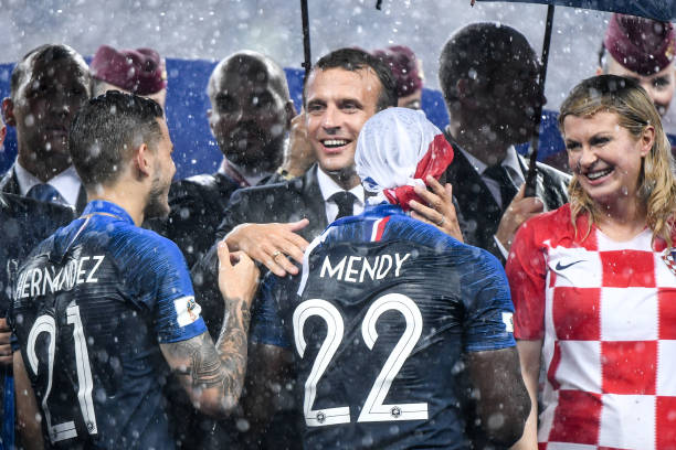 的影响及背 的影响及背