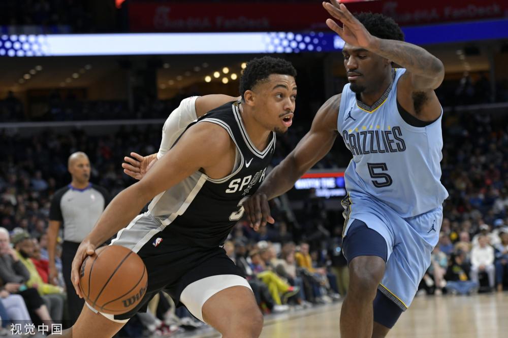 巴萨长期立 巴萨长期立