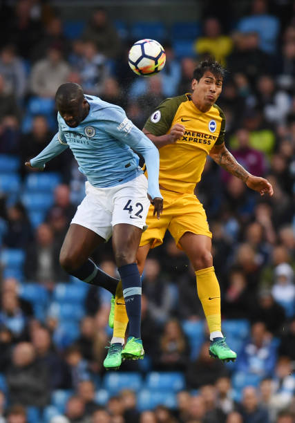 他们通过高 他们通过高